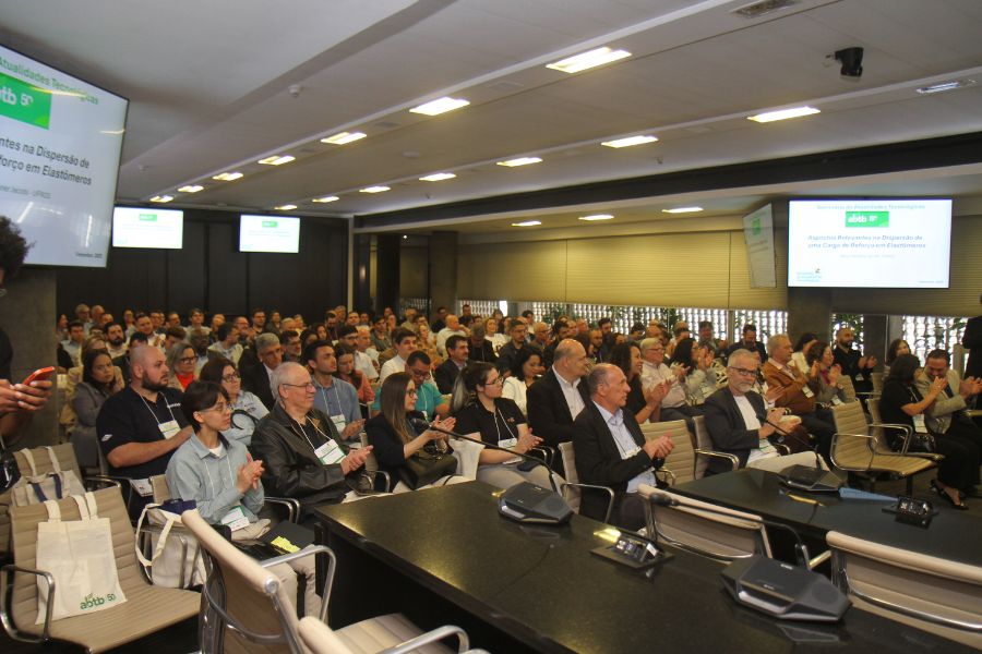 Seminário de Atualidades Tecnológicas em SP celebra cinco décadas de contribuição da ABTB à indústria da borracha Seminário de Atualidades Tecnológicas em SP celebra cinco décadas de contribuição da ABTB à indústria da borracha